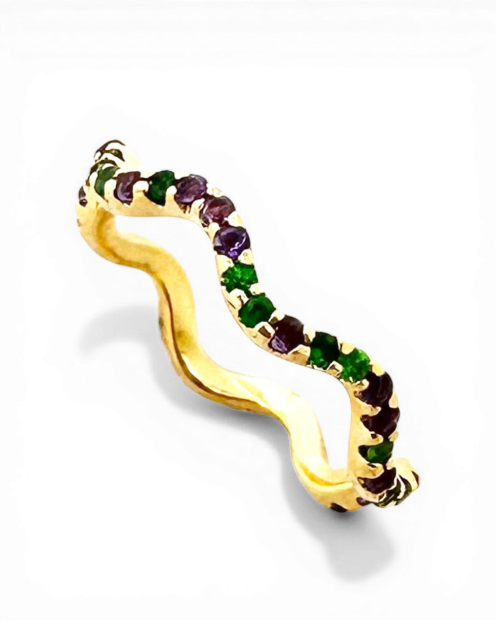 Wave ring