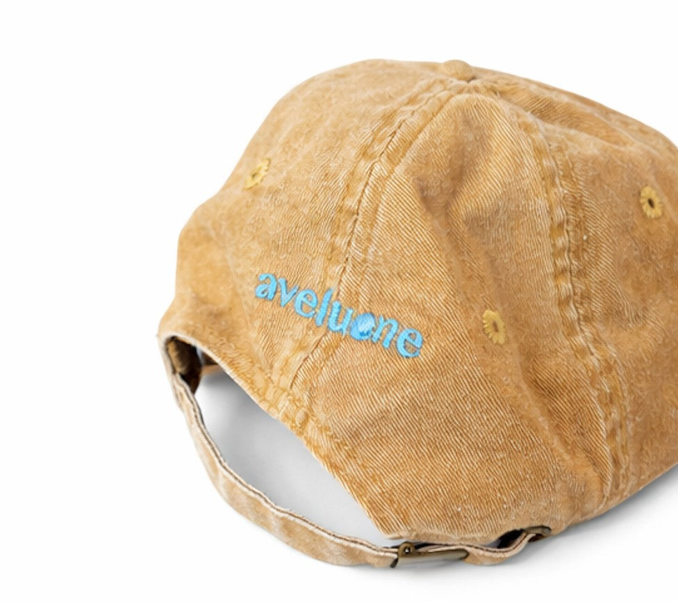 aveluene Studio Cap Gold