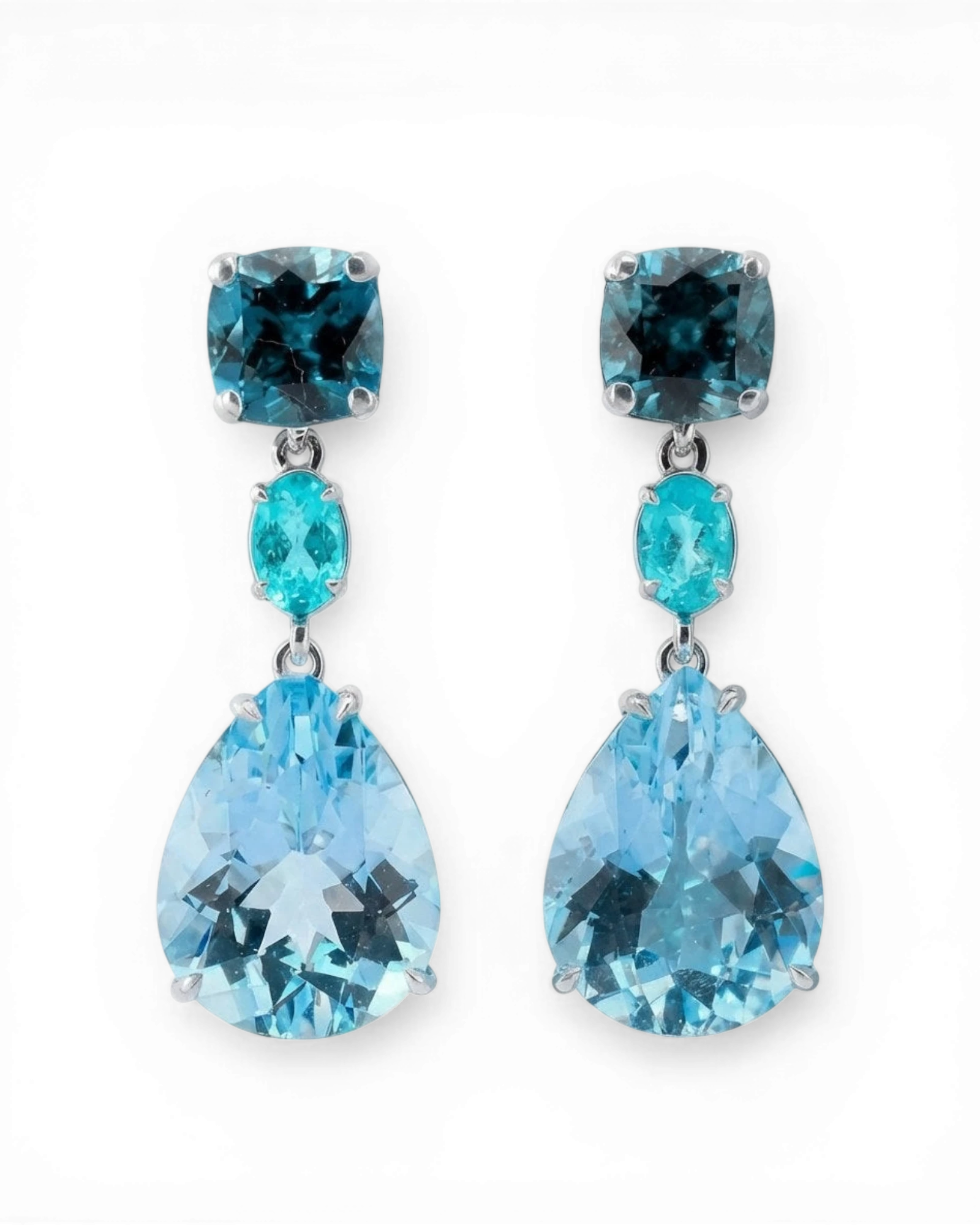 Ohrhänger Cushion mit Paraiba und Blautopas