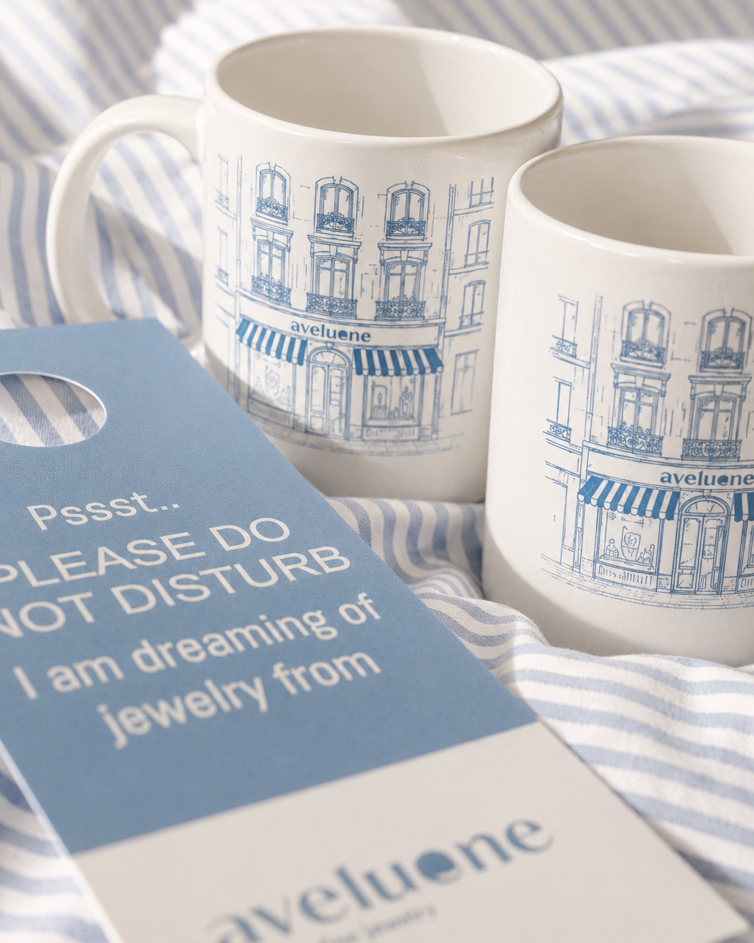 aveluene Studio Mug