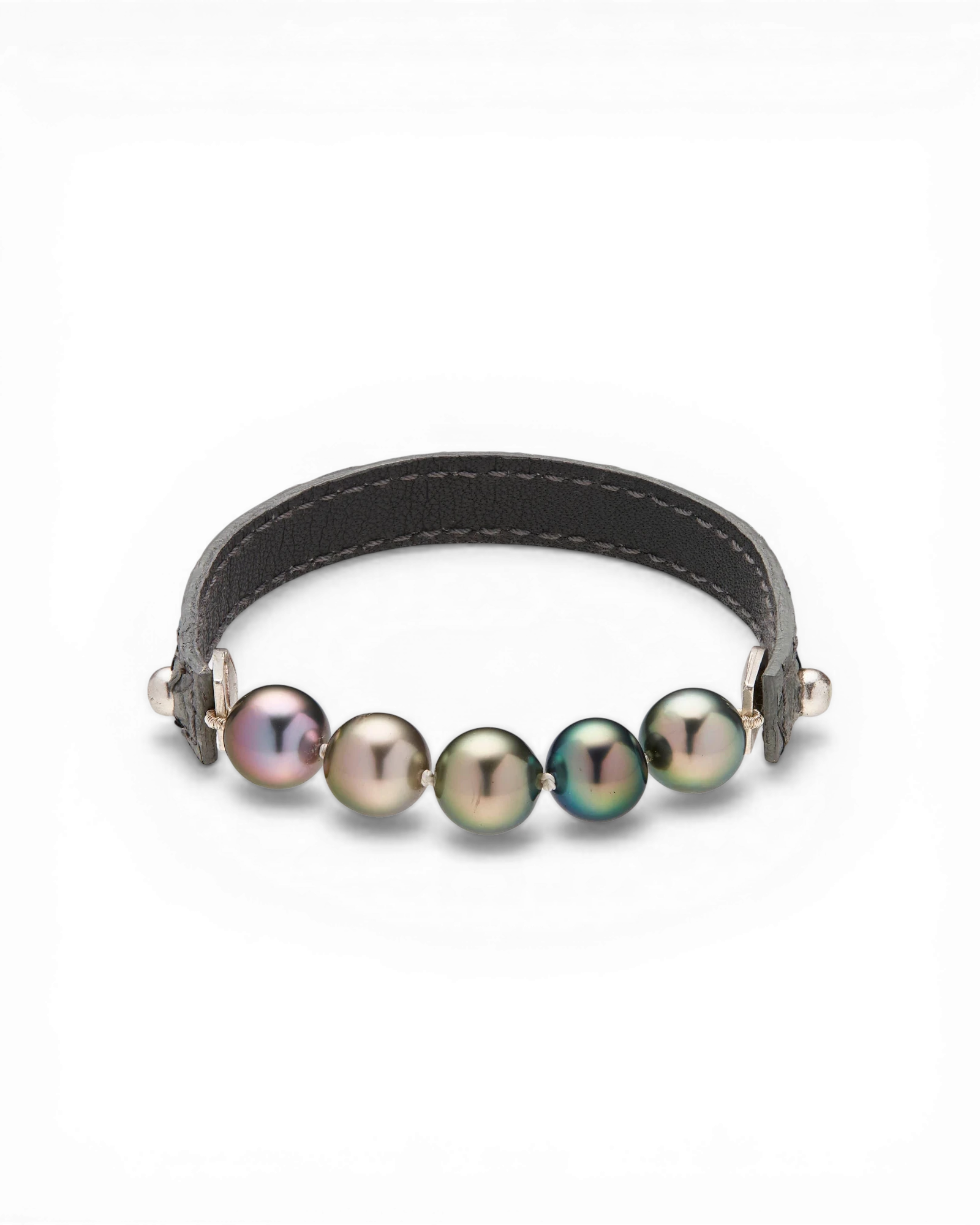 Leather Bracelet with Tahitian Pearls