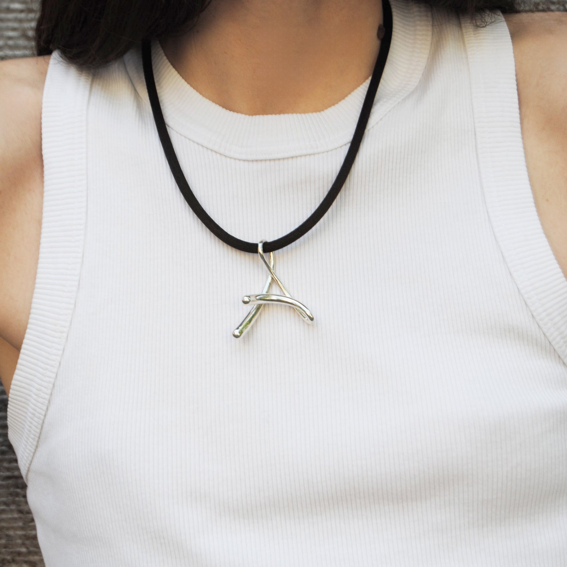 Round Letter Chain Dark Brown